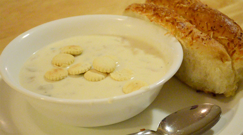 Bratten's Clam Chowder